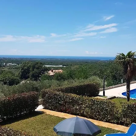 فندق Adriatic Kaštelir