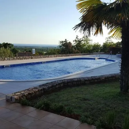 Adriatic فندق Kaštelir